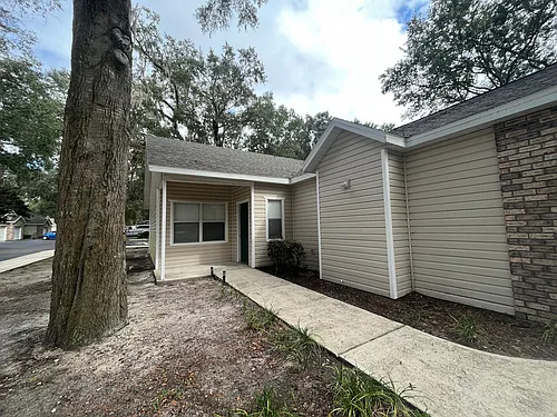4700 SW Archer Rd #Q-111 Photo 1 4700 SW Archer Rd #Q-111 Photo 1