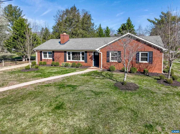 5700 Oak Dr, Crozet, VA 22932