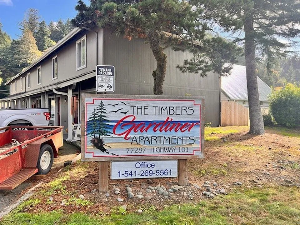 77287 Highway 101