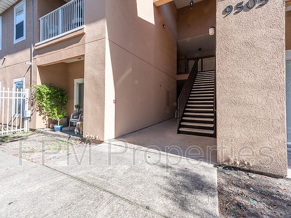 3rd image of 9505 Armelle Way Unit 14