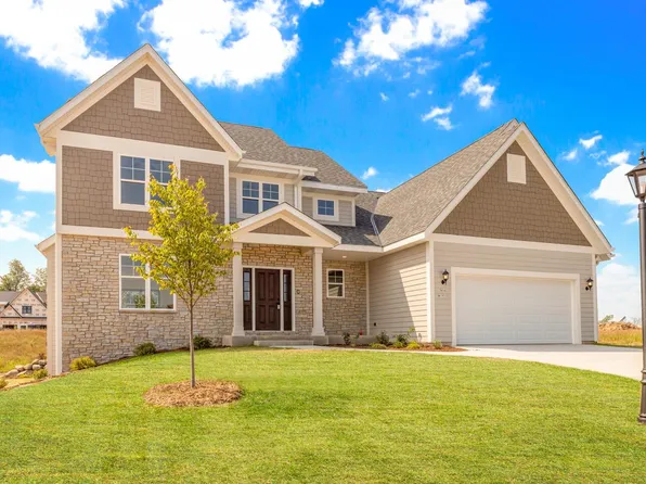 N54W19335 Kearney LANE, Menomonee Falls, WI 53051