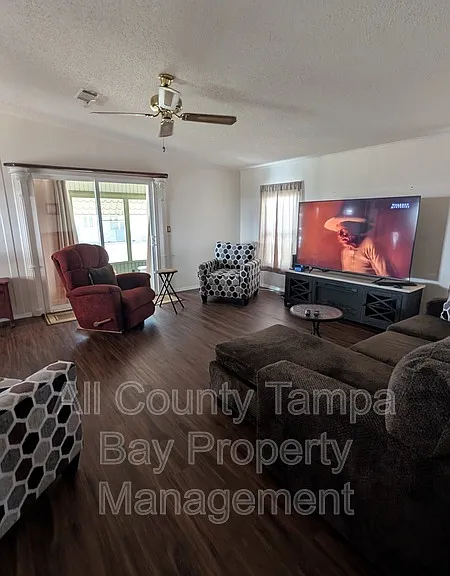 4719 Tangelo Dr — Photo 6
