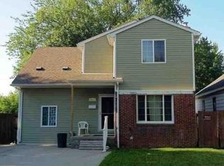 8658 Chapp Ave, Warren, MI 48089