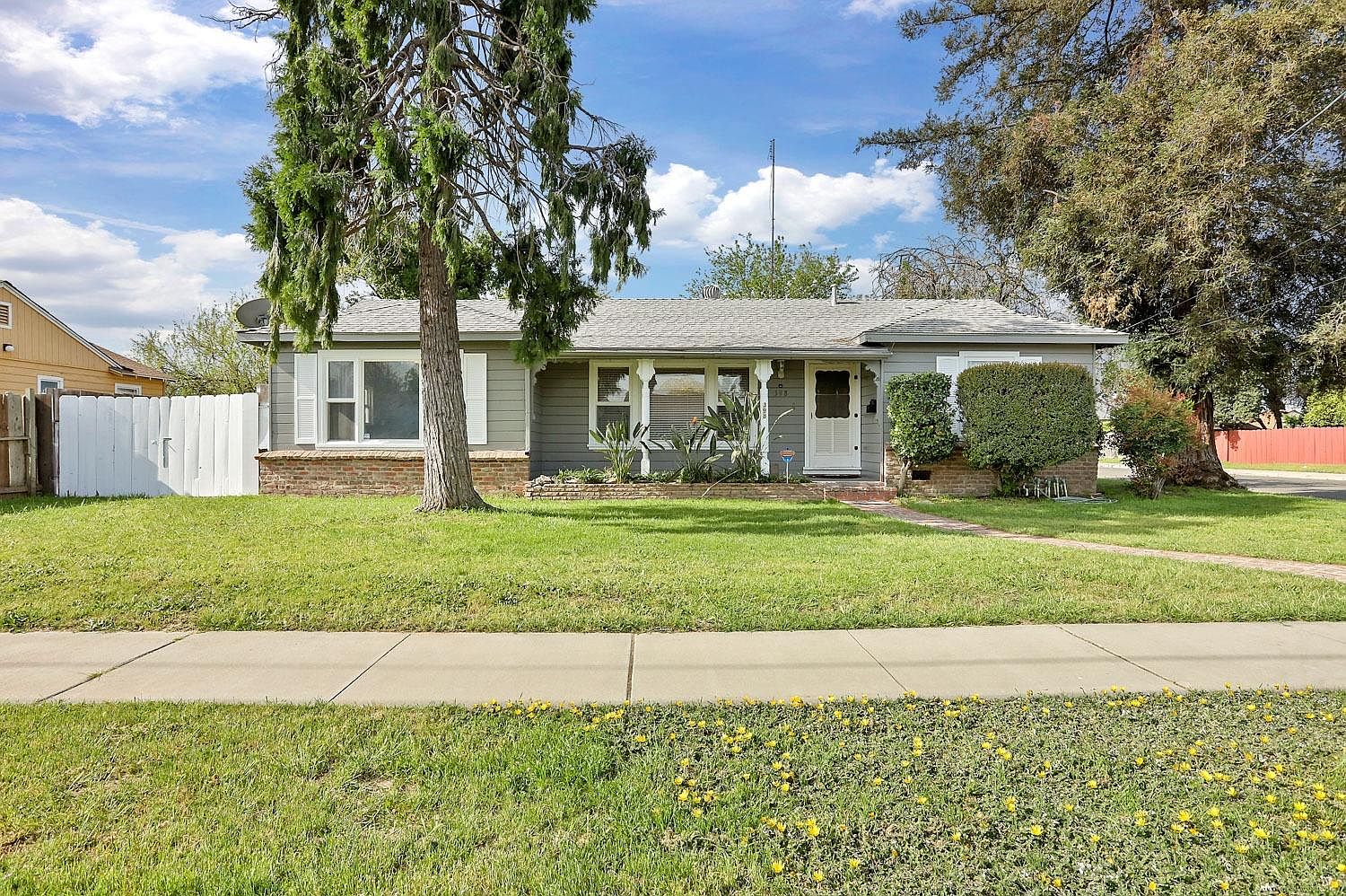 398 Cedar Ave, Atwater, CA 95301 Zillow