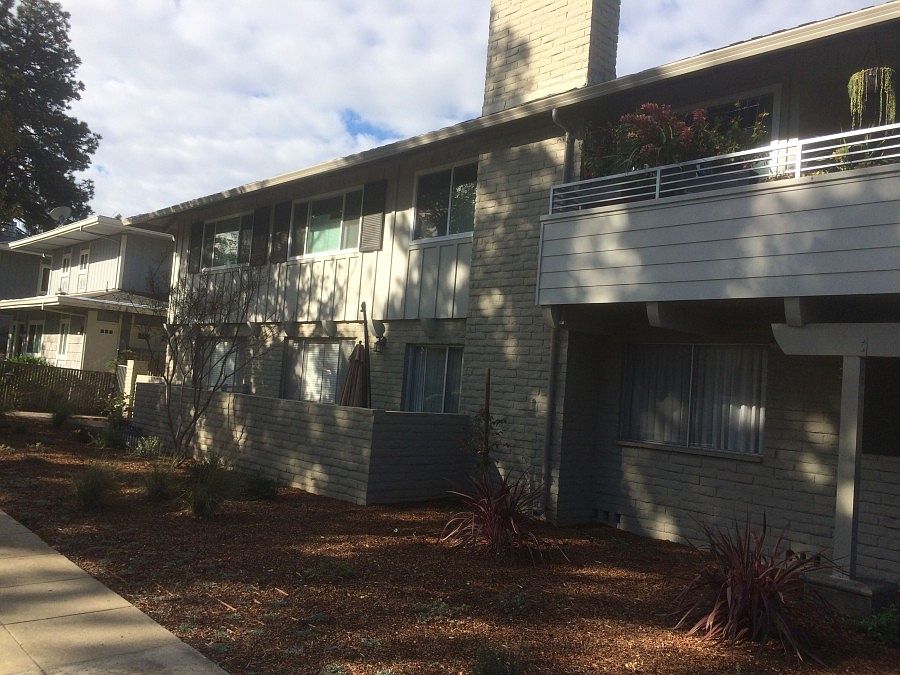 2nd image of 444 Lassen St