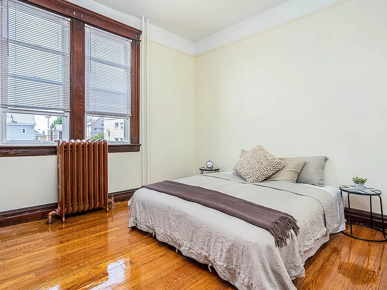6415 Bergenwood Ave #1 — Photo 16