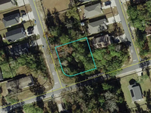 Shar Mel Re Ln, Crawfordville, FL 32327