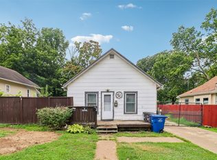 1804 21st St, Des Moines, IA 50310