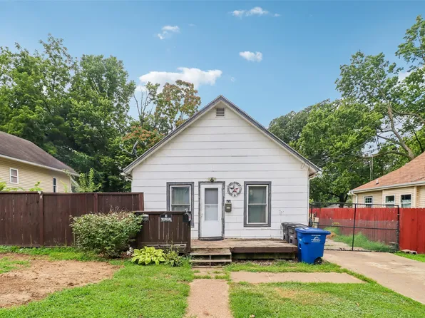 1804 21st St, Des Moines, IA 50310