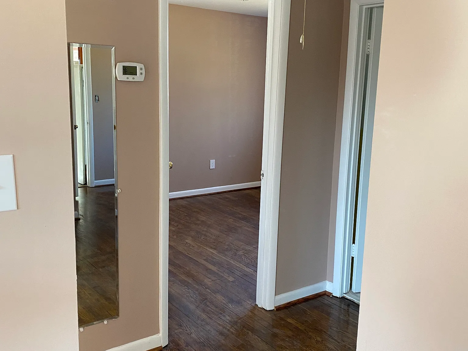 4 bed, 2072 sqft, $3,500 — Photo 4