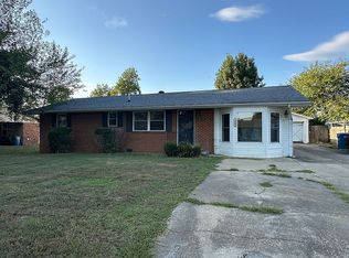 502 McDougal Dr, Malden, MO 63863