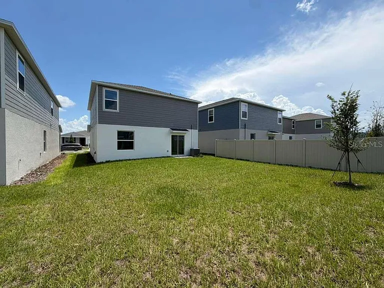 2432 Bluestone Rd — Photo 21