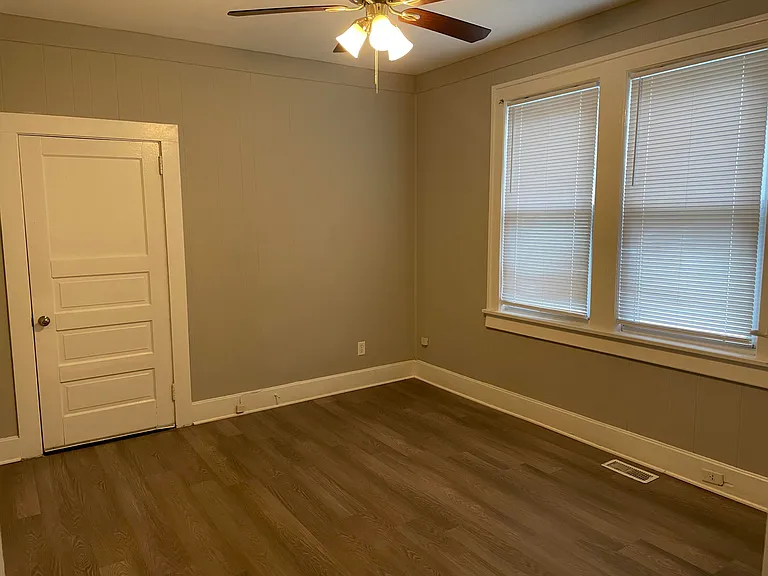 1807 McDowell St — Photo 5