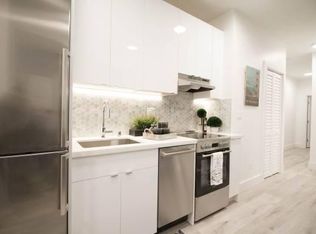 2835 Van Ness Ave APT 1, San Francisco, CA 94109