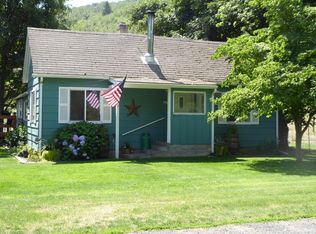 250 2nd St, Dixie, WA 99329