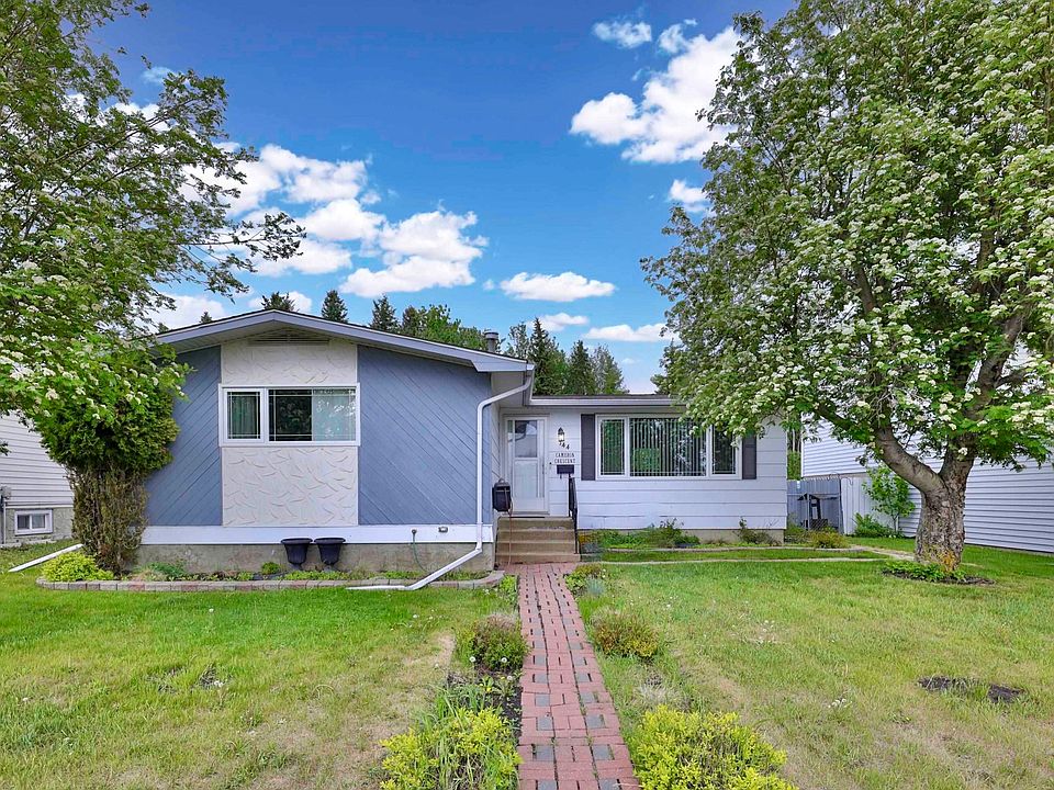 1st image of 144 Cameron Cres