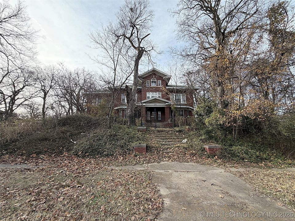 1st image of 232 N Santa Fe Ave