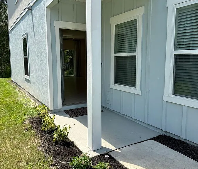 192 Pasadena Dr — Photo 2