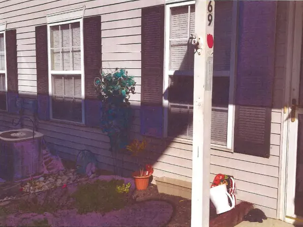 69 Thrasher Ct, Marlboro, NJ 07746