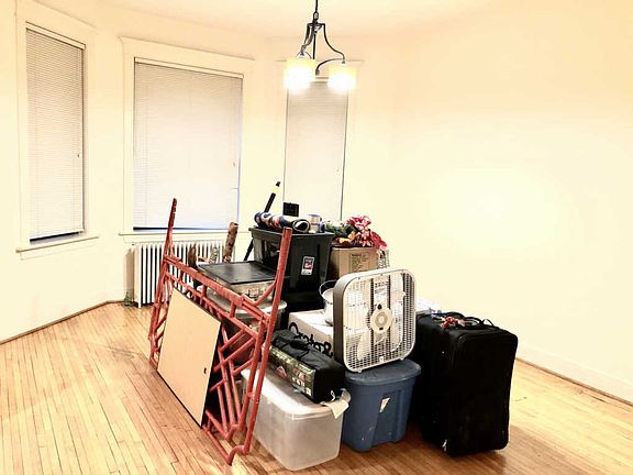 4th image of 2317 W Thomas St APT 1F