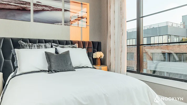 Rented by Nooklyn NYC LLC | media 106