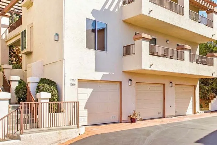 7400 Altiva Pl — Photo 10