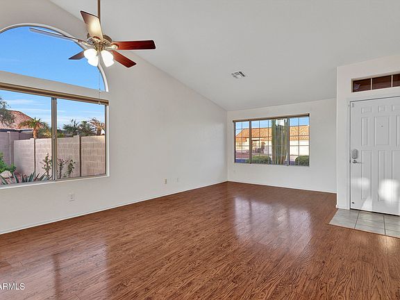 3rd image of 20616 N VENTANA Drive W