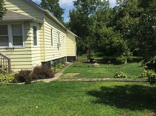 322 Belle Isle Rd, Syracuse, NY 13209