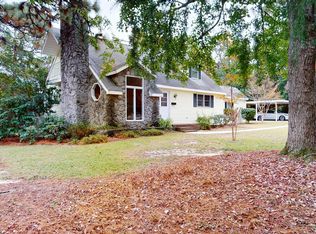 725 E Ohio Ave, Southern Pines, NC 28387