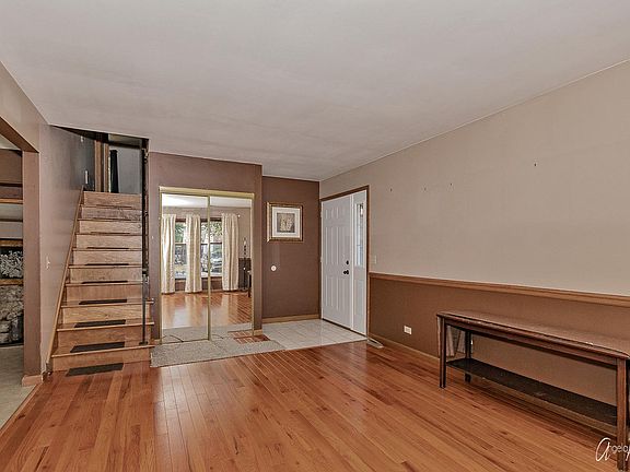 5th image of 1410 Brentwood Dr