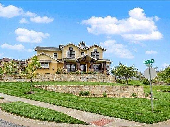 3rd image of 5109 Meadowlark Dr