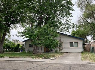 165 NW 6th St, Ontario, OR 97914