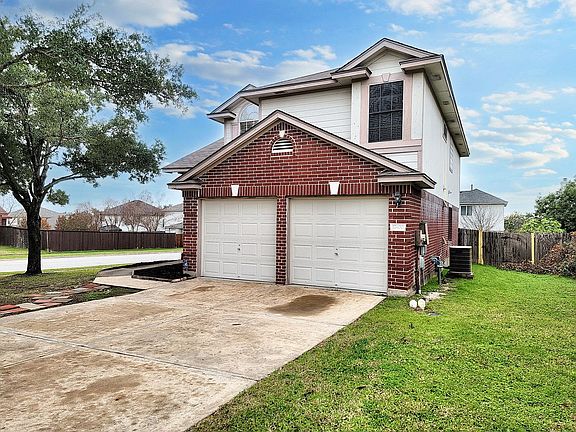 2nd image of 17400 Valentine Dr