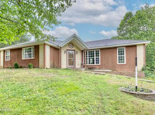 606 Cemetery Rd, Seneca, MO 64865