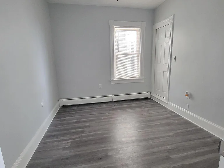 13 Regent Ave #2 — Photo 12