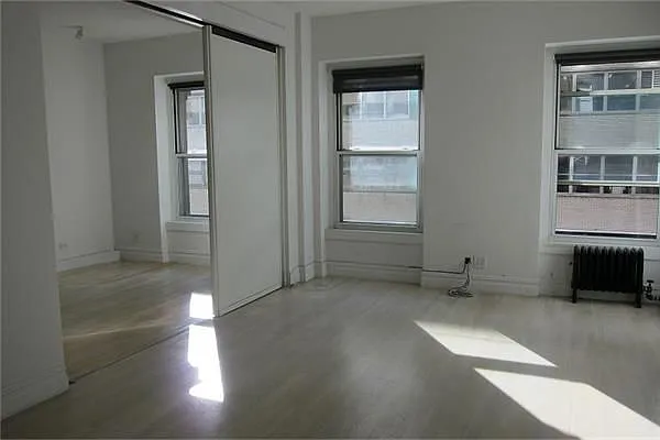 Rented by Triumph Property Group | media 10