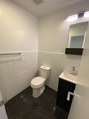 Rented by REAL New York | media 30