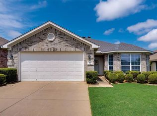 313 Shadow Grass Ave, Fort Worth, TX 76120