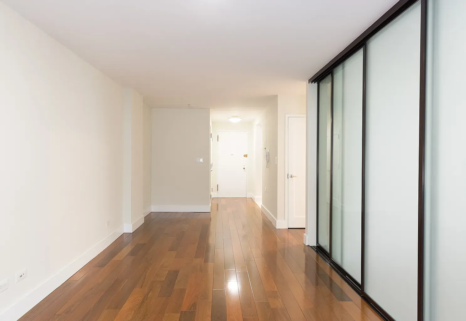 210 West 89th Street — Photo 4