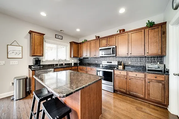 144 Ervin St — Photo 10