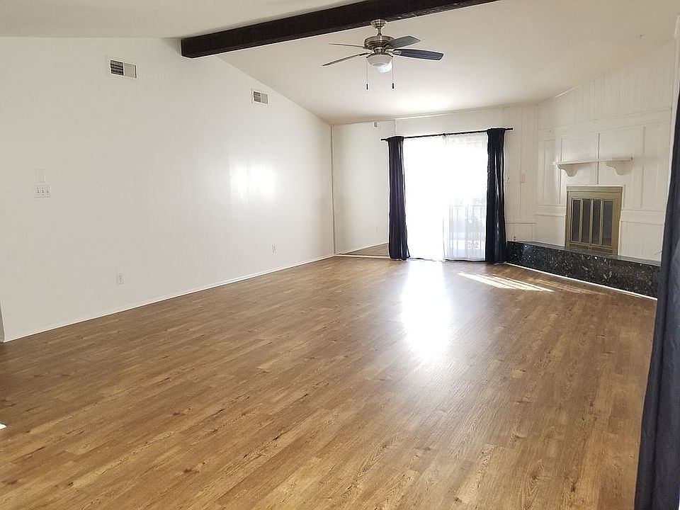 1st image of 12047 S Fairhollow Ln