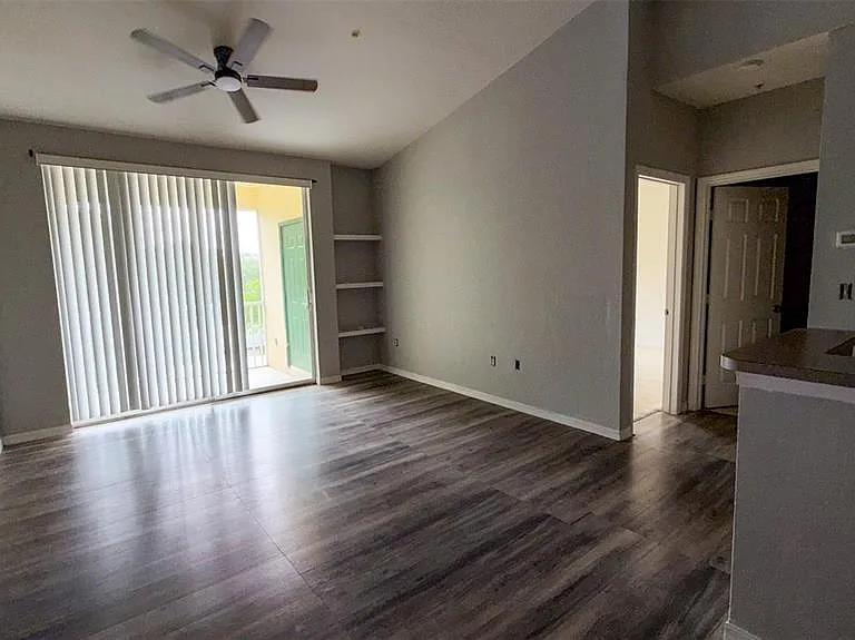 8812 Dunes Ct #305 — Photo 7