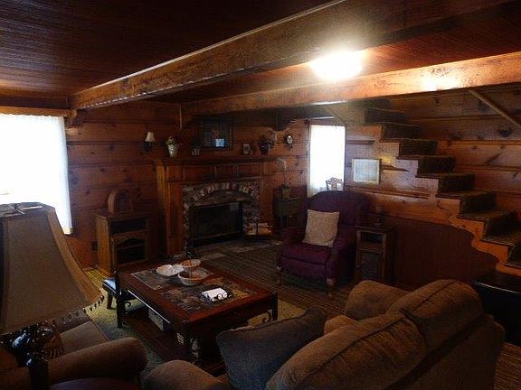 2nd image of 22648 Seeley Dr