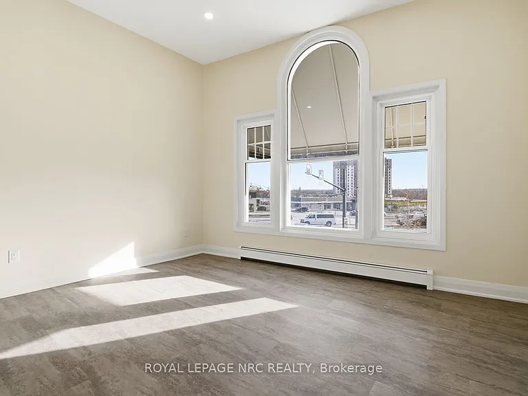 431 Saint Paul St #201 — Photo 16