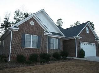 332 Westport Pl, Sanford, NC 27330