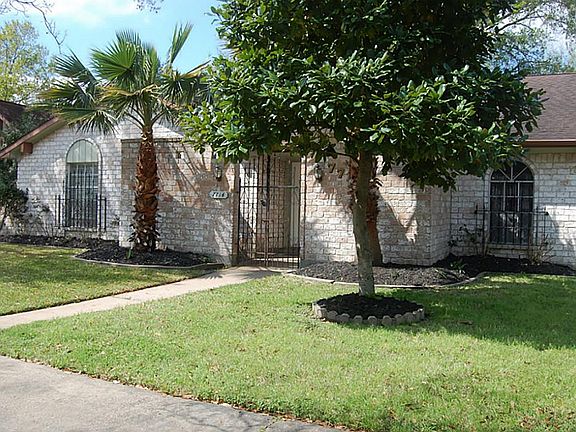 3rd image of 7714 Lacy Hill Dr