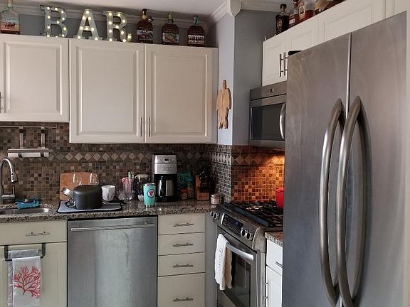 4th image of 5009 Park Ave