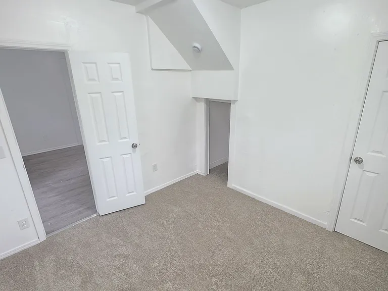 8408 Mettetal St — Photo 21