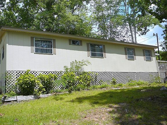 4th image of 11 Songbird Ln