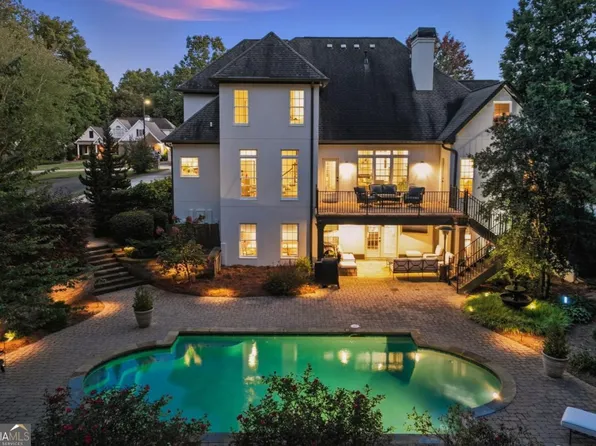 3853 Alexandria Dr, Gainesville, GA 30506